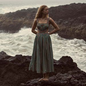 Doen Tasha Dress in Sunrise Paisley, size Large